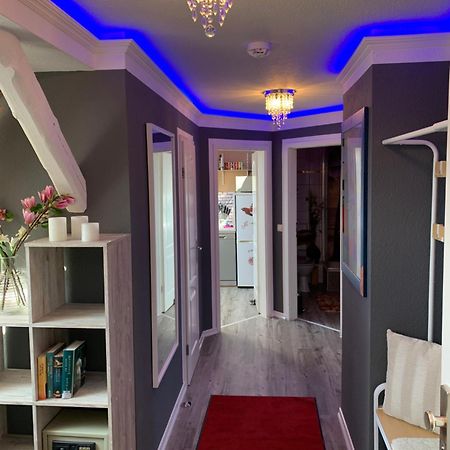 Best-Preis Ferienwohnung Mit Netflix, Self-Check-In, Ebike Ladestation Im Fahrradraum, Wlan - Direkt Am Elberadweg Im Herzen Von 维滕贝尔格 外观 照片