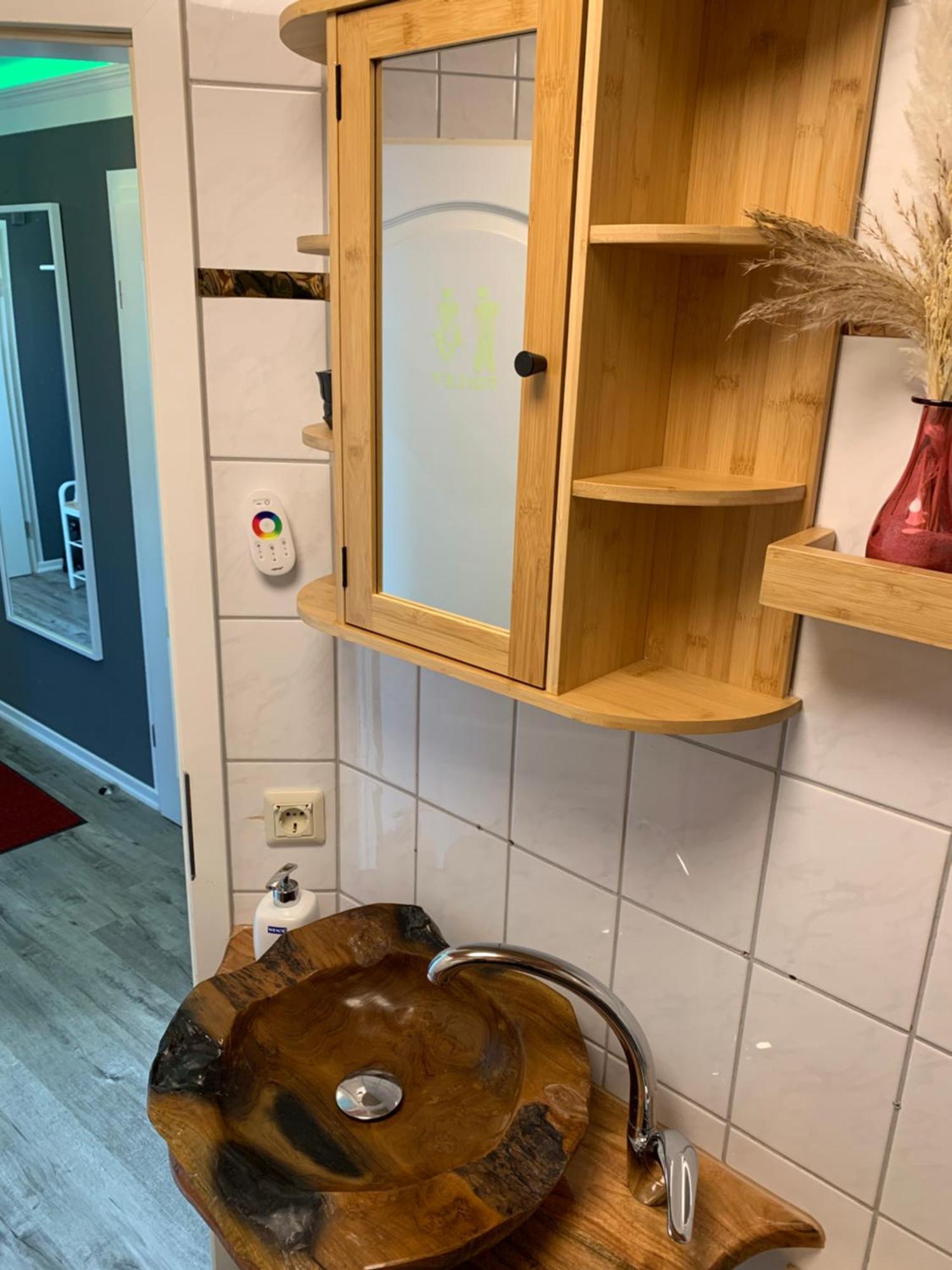 Best-Preis Ferienwohnung Mit Netflix, Self-Check-In, Ebike Ladestation Im Fahrradraum, Wlan - Direkt Am Elberadweg Im Herzen Von 维滕贝尔格 外观 照片